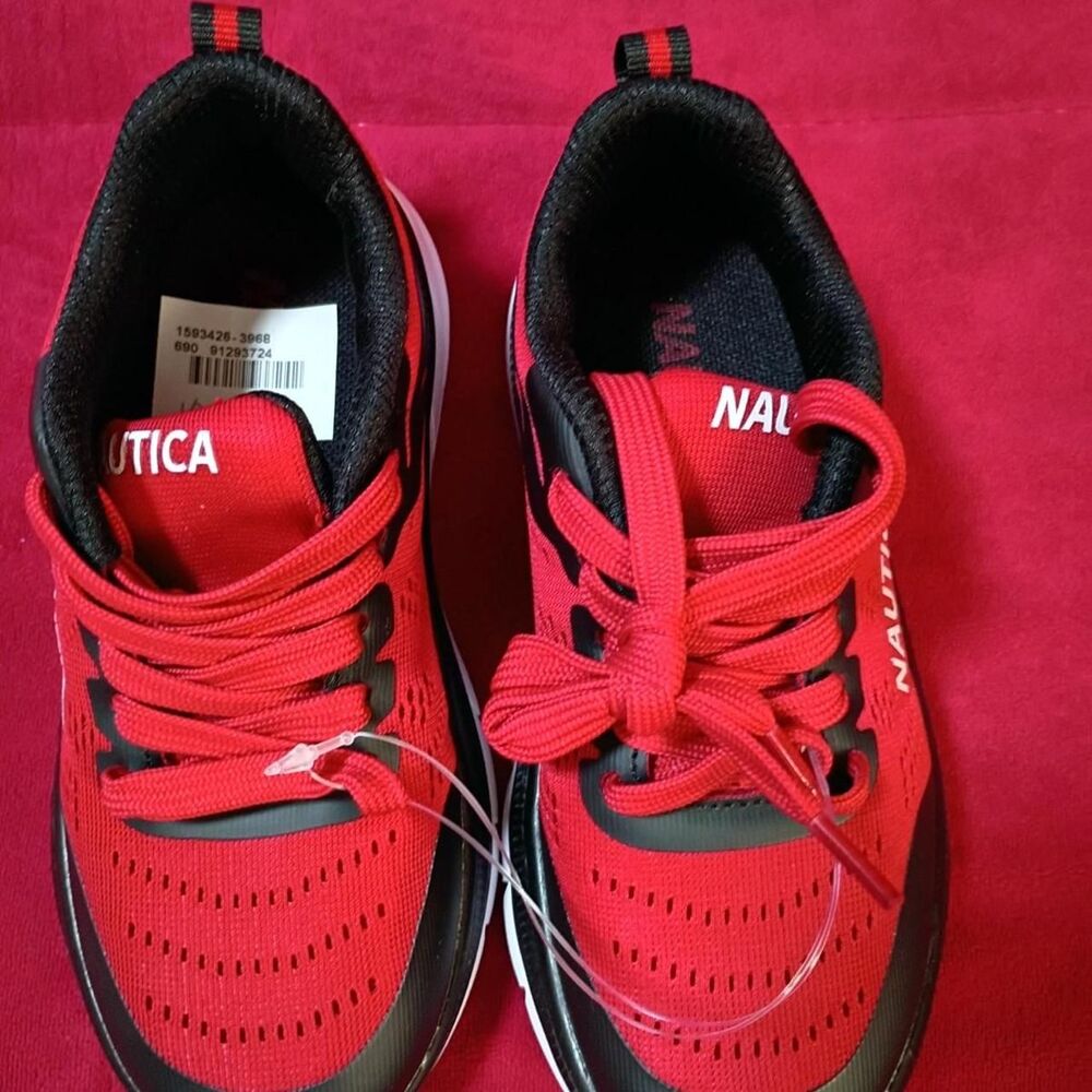 Nautica kids Red sneakers